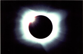 The Sun's Corona with diamond ring effect